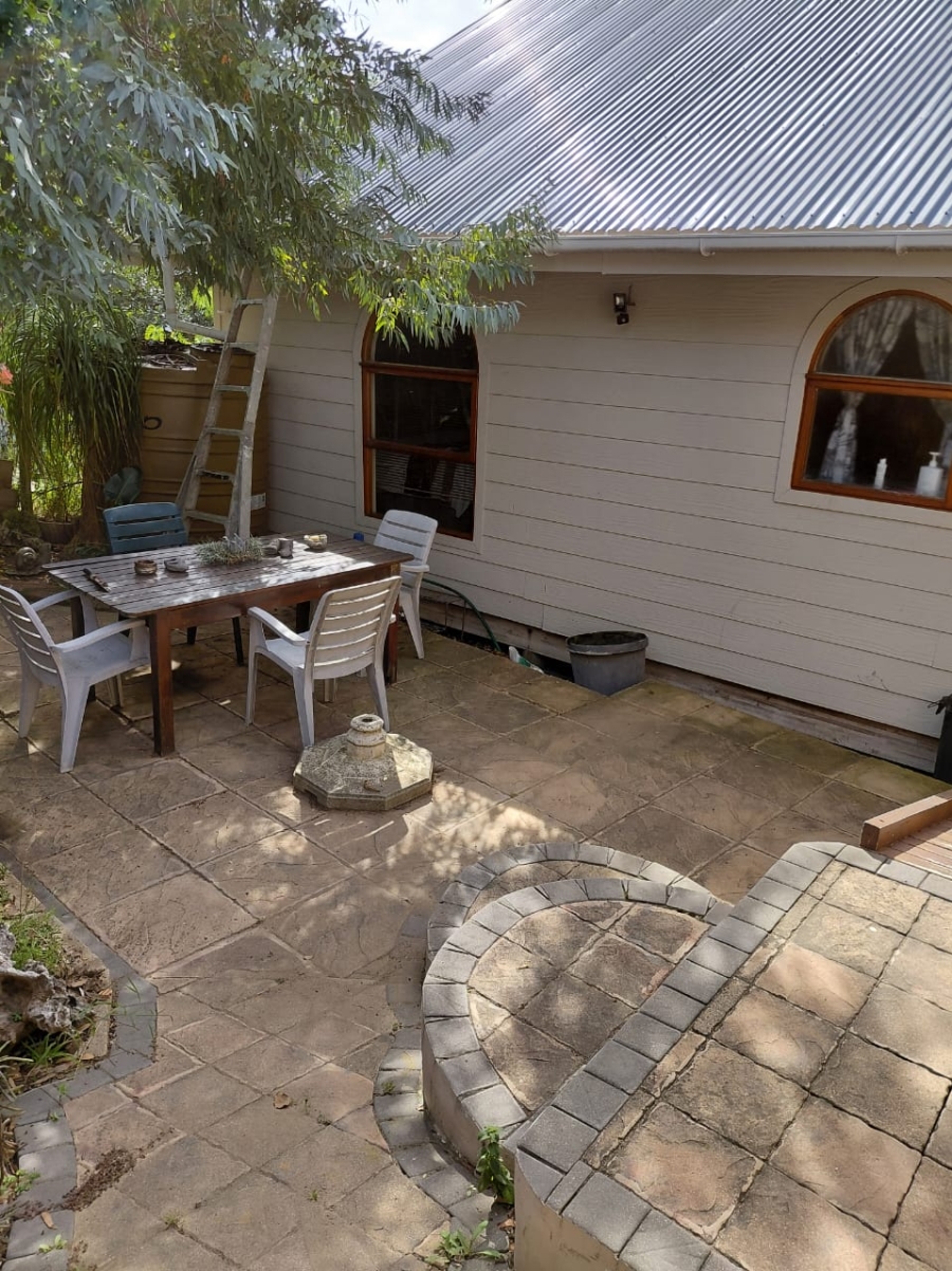 To Let 1 Bedroom Property for Rent in Bergsig Western Cape